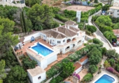 Xalet independent amb terreny en venda a la España, Dénia, ref.: TR203091 foto