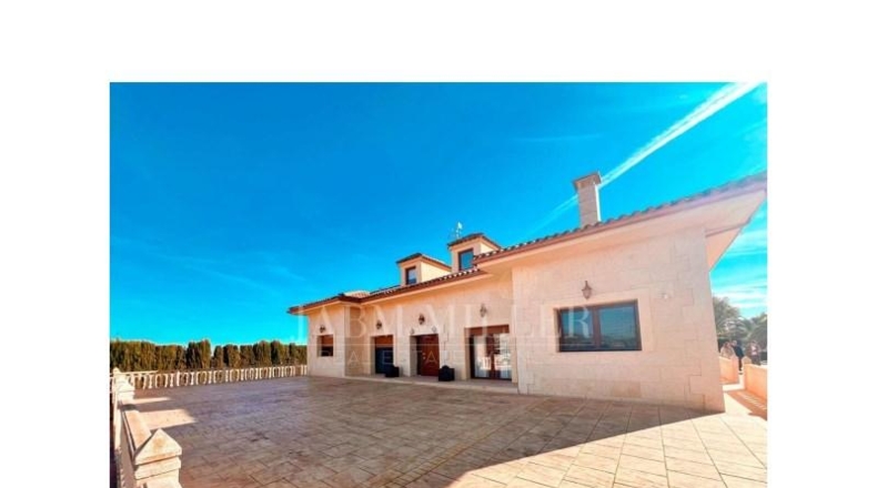 Alicante - Asp - 12000m2