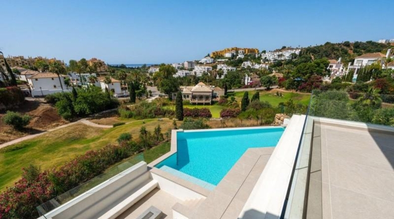 Малага - Estepona - 1097m2