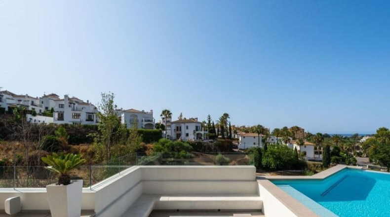 Малага - Estepona - 1097m2