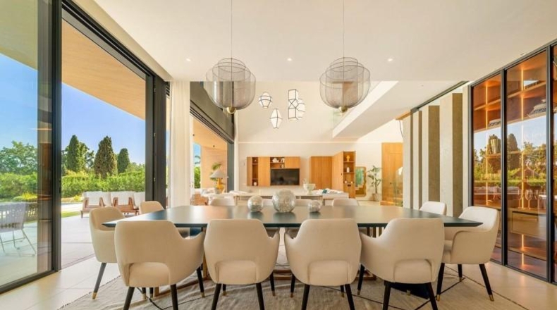 Malaga - Estepona - 1640m2