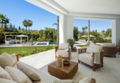 Xalet independent amb terreny en venda a la España, Marbella, ref.: TR335335 foto