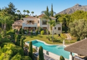 Xalet independent amb terreny en venda a la España, Marbella, ref.: TR351180 foto