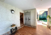 Chalet independiente con terreno en venta en Albacete ref: TR404992 foto