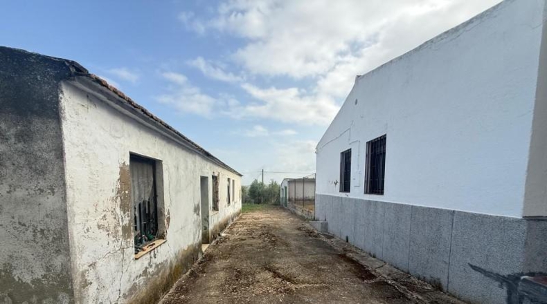 Córdoba - Guadalcázar - 3200m2