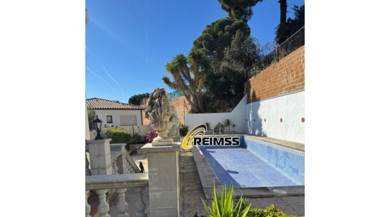 Gerona - Lloret de Mar - 748m2