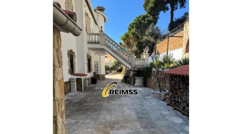 Gerona - Lloret de Mar - 748m2