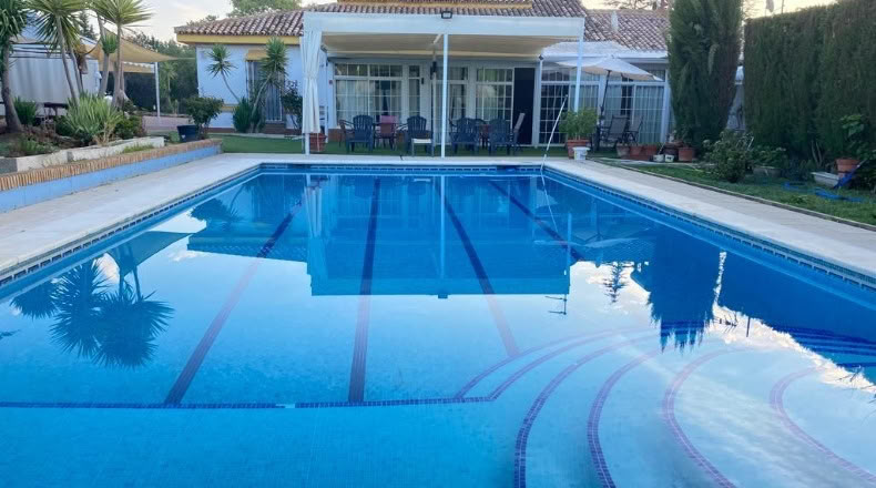 Seville - Palomares del Río - 3374m2