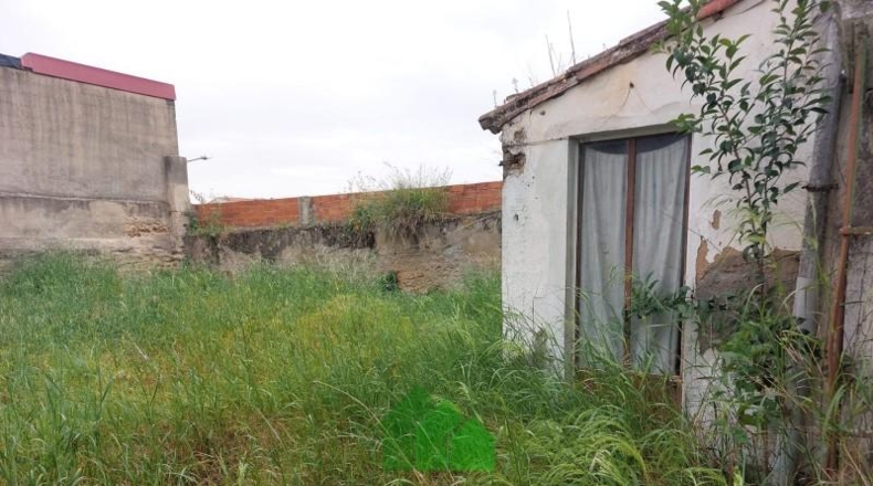 Badajoz - Puebla de la Calzada - 381m2