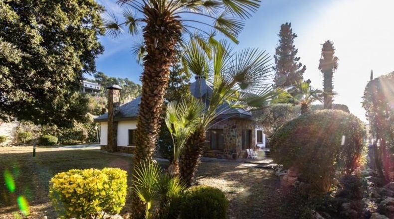 Барселона - Castellar del Vallès - 1145m2