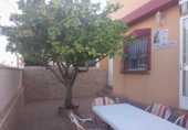 Xalet independent amb terreny en venda a Los Alcázares ref.: TR404963 foto
