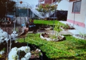 Отдельно стоящий дом с участком на продажу в городе Uruñuela. Фото
