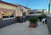 Chalet adosado con terreno en venta en San Pedro del Pinatar ref: TR404962 foto