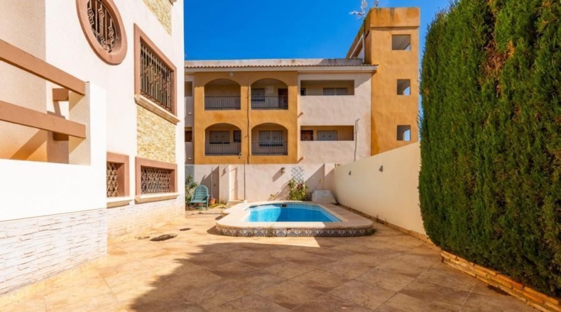 Alicante - Orihuela - 180m2