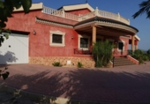 Chalet independiente con terreno en venta en Bigastro ref: TR404960 foto
