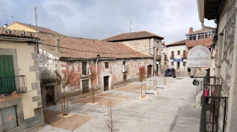 Comunidad de Madrid - Lozoyuela - 702m2