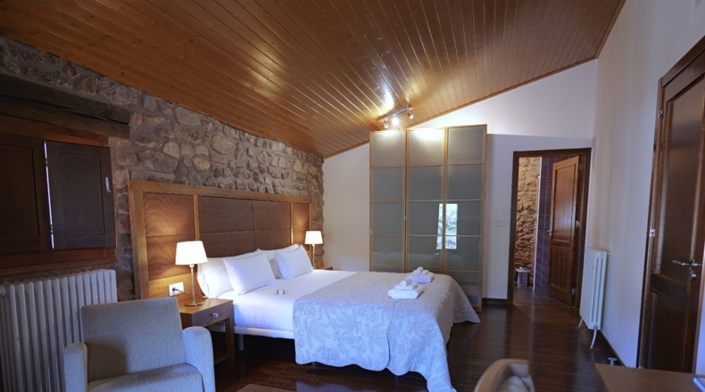 Soria - Montenegro de Cameros - 531m2