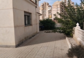 Chalet independiente con terreno en venta en Torrevieja ref: TR404945 foto