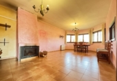 Chalet independiente con terreno en venta en Toledo ref: TR404944 foto
