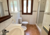 Chalet independiente con terreno en venta en Toledo ref: TR404944 foto