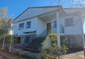 Chalet independiente con terreno en venta en Valdemorillo ref: TR252584 foto