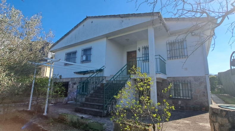 Comunidad de Madrid - Valdemorillo - 534m2