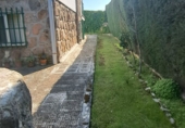 Chalet independiente con terreno en venta en Valdemorillo ref: TR252584 foto