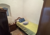 Дом с участком на продажу в городе Brenes. Фото
