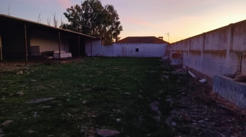 Guadalajara - Valdepeñas de la Sierra - 34000m2