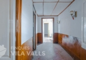 Casa de pueblo en venta en la España, Sant Feliu de Codines, ref: TR303923 foto