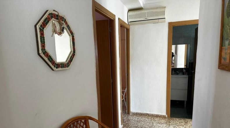 Valencia - Villamarchante - 1048m2