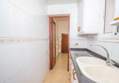 Дом с участком на продажу в городе Сабадель Фото