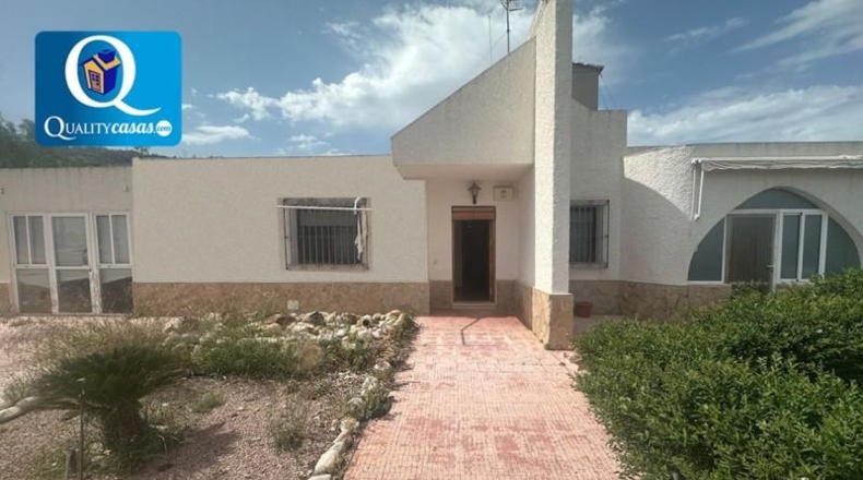 Alicante - Mutxamel - 1200m2