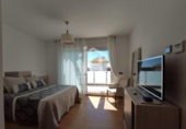 Отдельно стоящий дом с участком на продажу в городе Ayamonte Фото