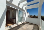 Отдельно стоящий дом с участком на продажу в городе Ayamonte Фото