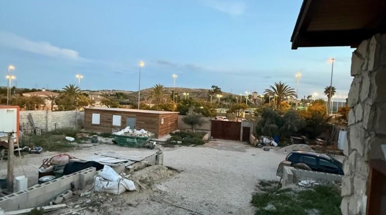 Alicante - San Vicente del Raspeig - 1943m2