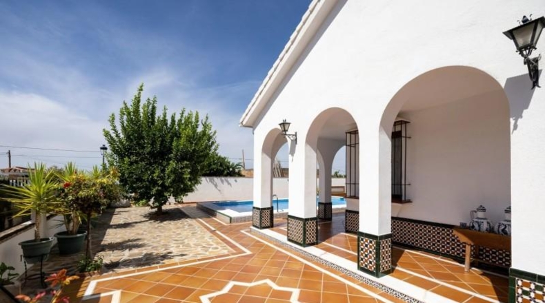 Granada - Ogíjares - 518m2