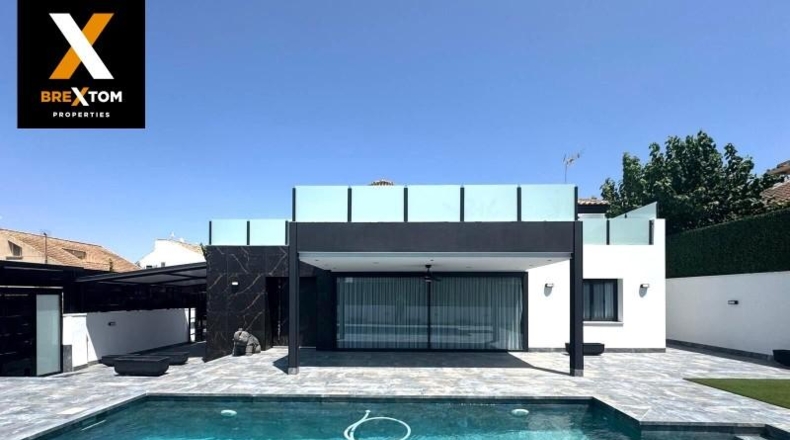 Мурсия - Molina de Segura - 472m2