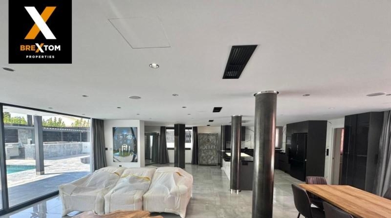 Мурсия - Molina de Segura - 472m2