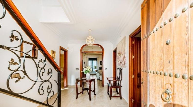 Кадис - Chiclana de la Frontera - 606m2