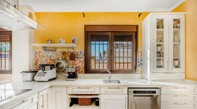 Кадис - Chiclana de la Frontera - 606m2