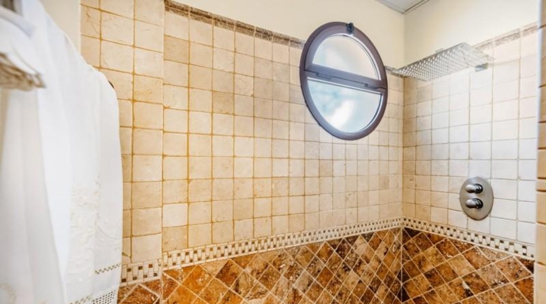 Кадис - Chiclana de la Frontera - 606m2