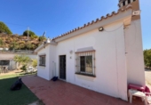Xalet independent amb terreny en venda a la España, Ojén, ref.: TR347907 foto