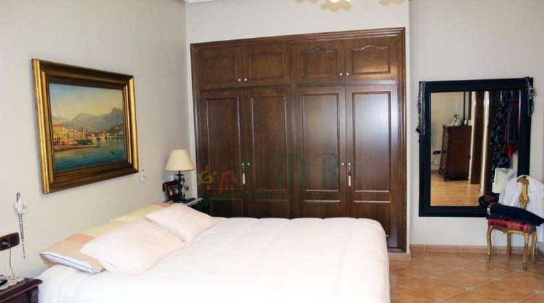 Alicante - Dolores - 10000m2