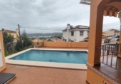 Chalet independiente con terreno en venta en la España, Málaga, ref: TR404899 foto