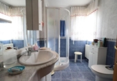 Chalet independiente con terreno en venta en la España, Orihuela, ref: TR359292 foto