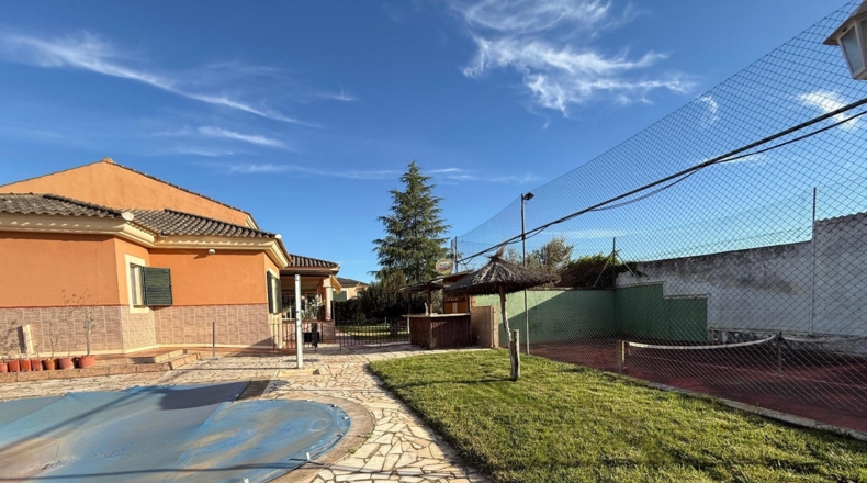Badajoz - Badajoz - 1463m2
