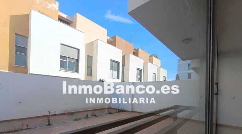 Valencia - Puebla de Vallbona - 224m2