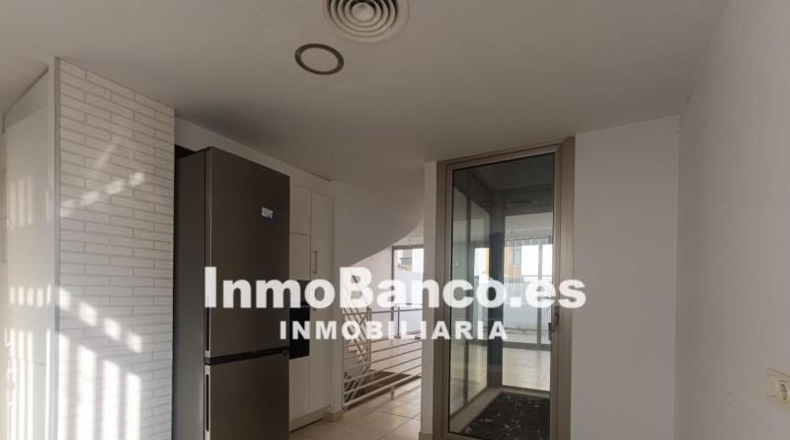 Valencia - Puebla de Vallbona - 224m2