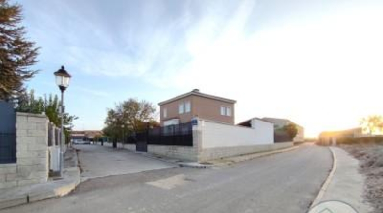Valladolid - Olmos de Esgueva - 250m2